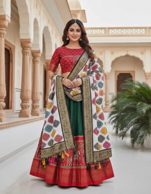 Chaniya Choli With Viving Foil Red Lehnga