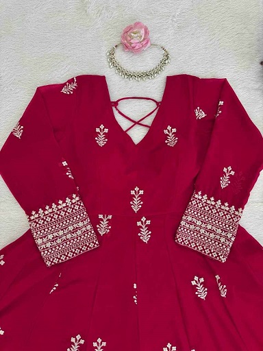 New Exclusive Designer Gown - Image 3