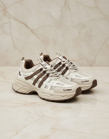 NEW LAUNCH IMPORTED SHOES - Image 2