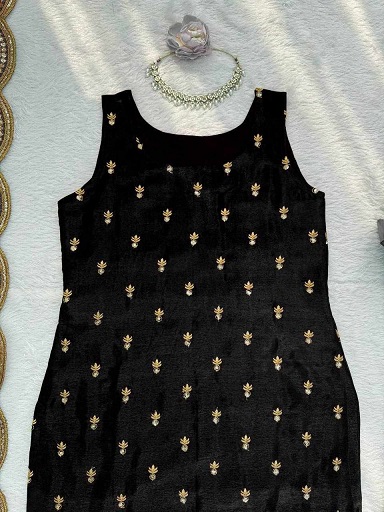 Premium Elegant Ethnic Wear - Image 6