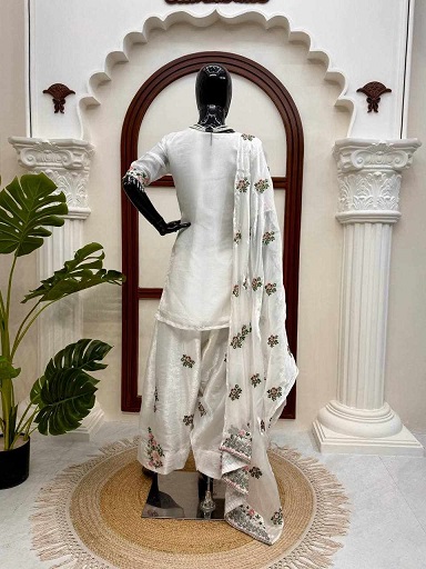 Premium Ethnic Wear Dress - Image 3