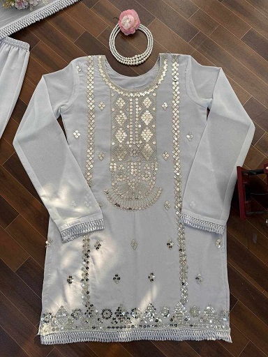 Elegant Ethnic Wear Dress - Image 3