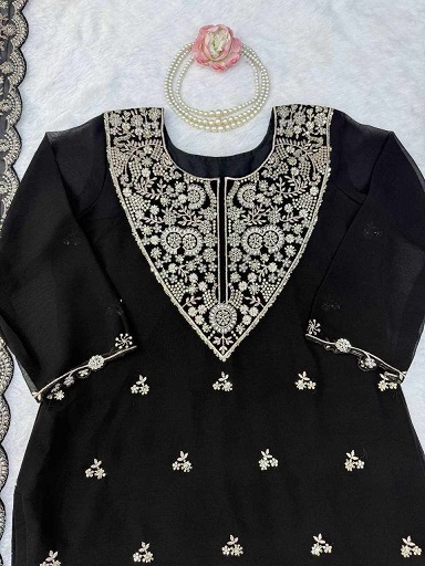 Beautiful Elegent Designer Dress - Image 3