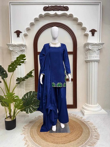 Elegant Ethnic Wear Dress - Image 6