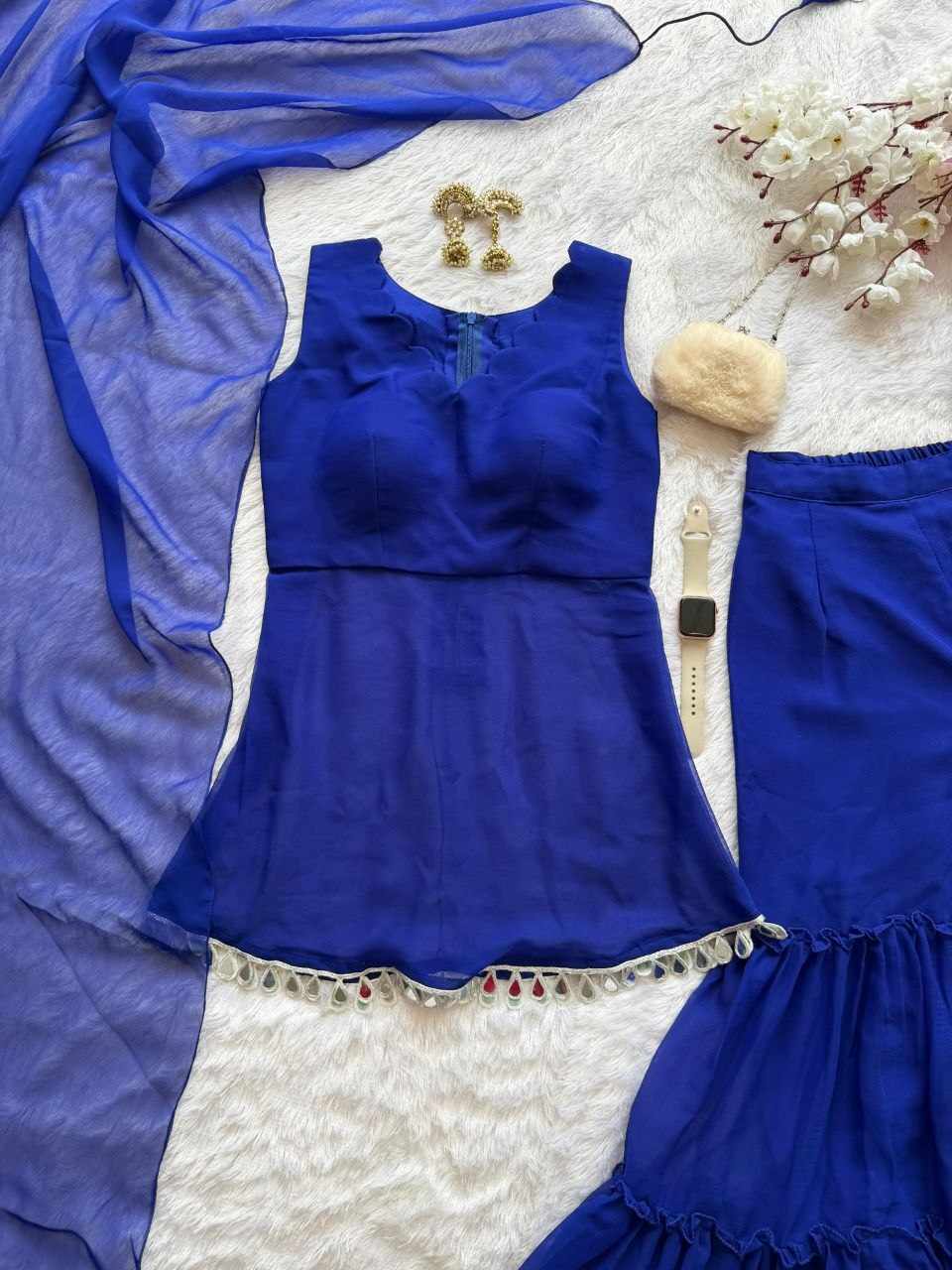 Exclusive Design Dress - Image 3