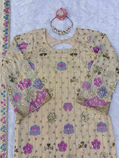 Beautiful Premium Design Dress - Image 3